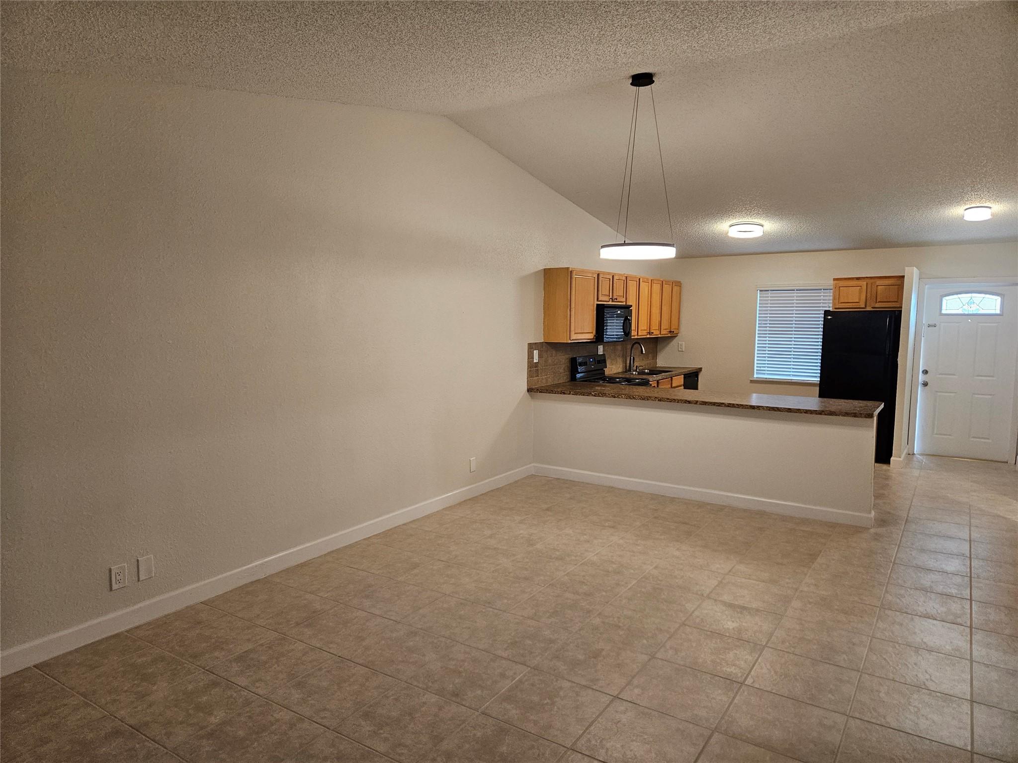 Woodsetter North 115-28b - Residential Lease