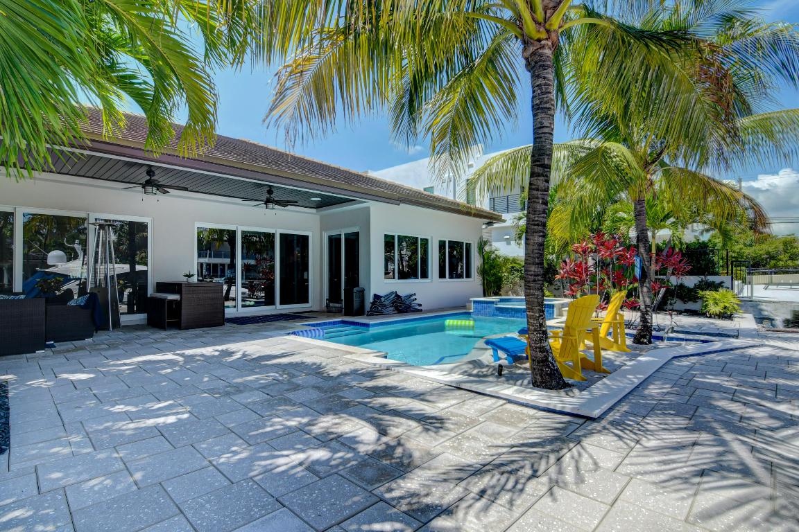 SEVEN ISLES - Residential