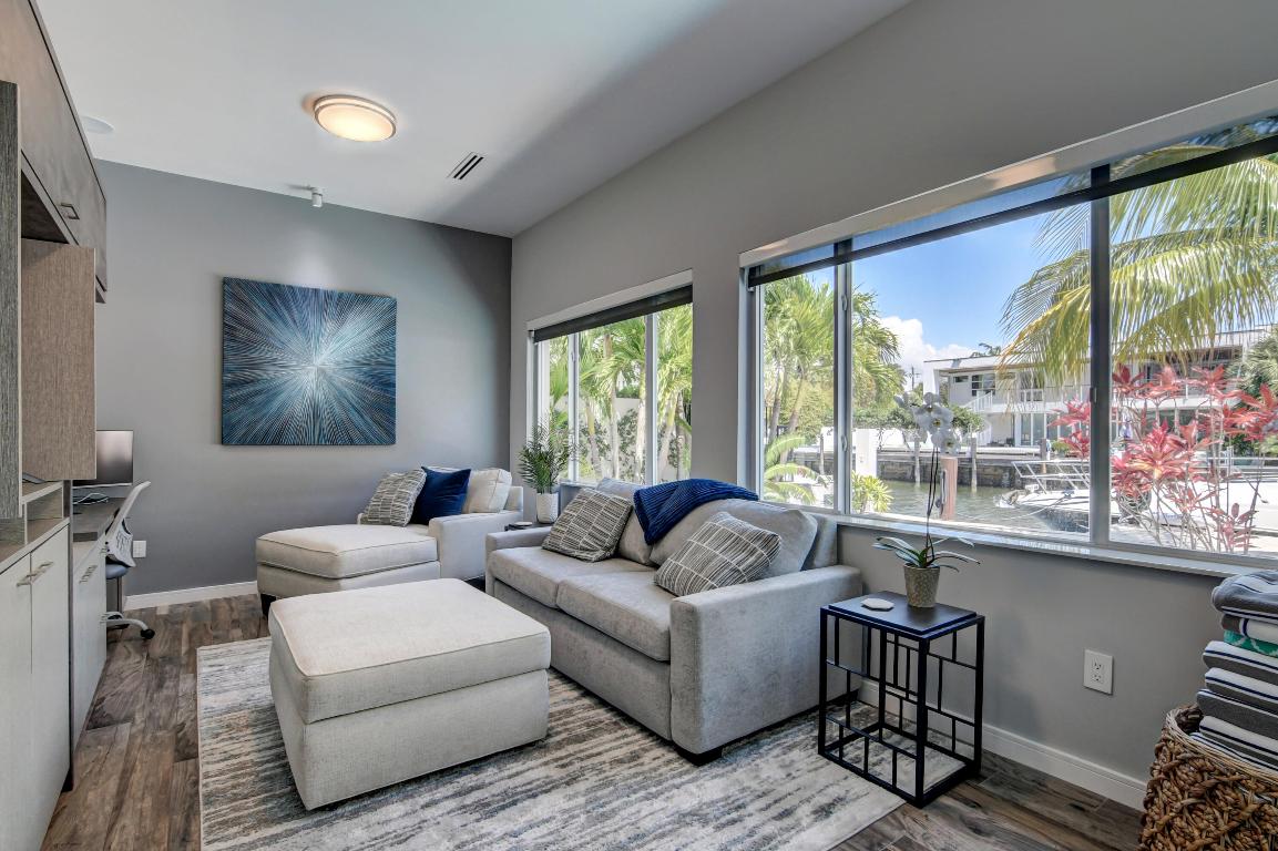 SEVEN ISLES - Residential