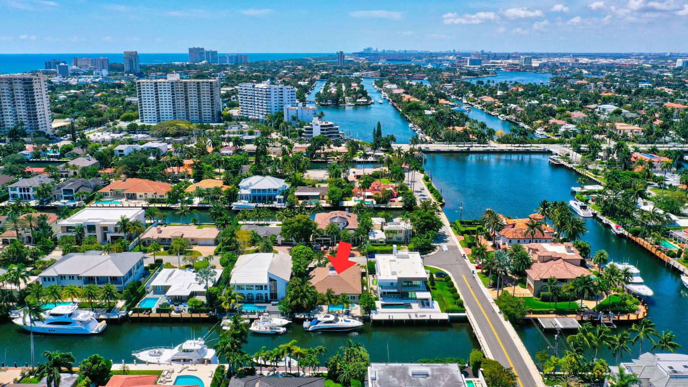 SEVEN ISLES - Residential