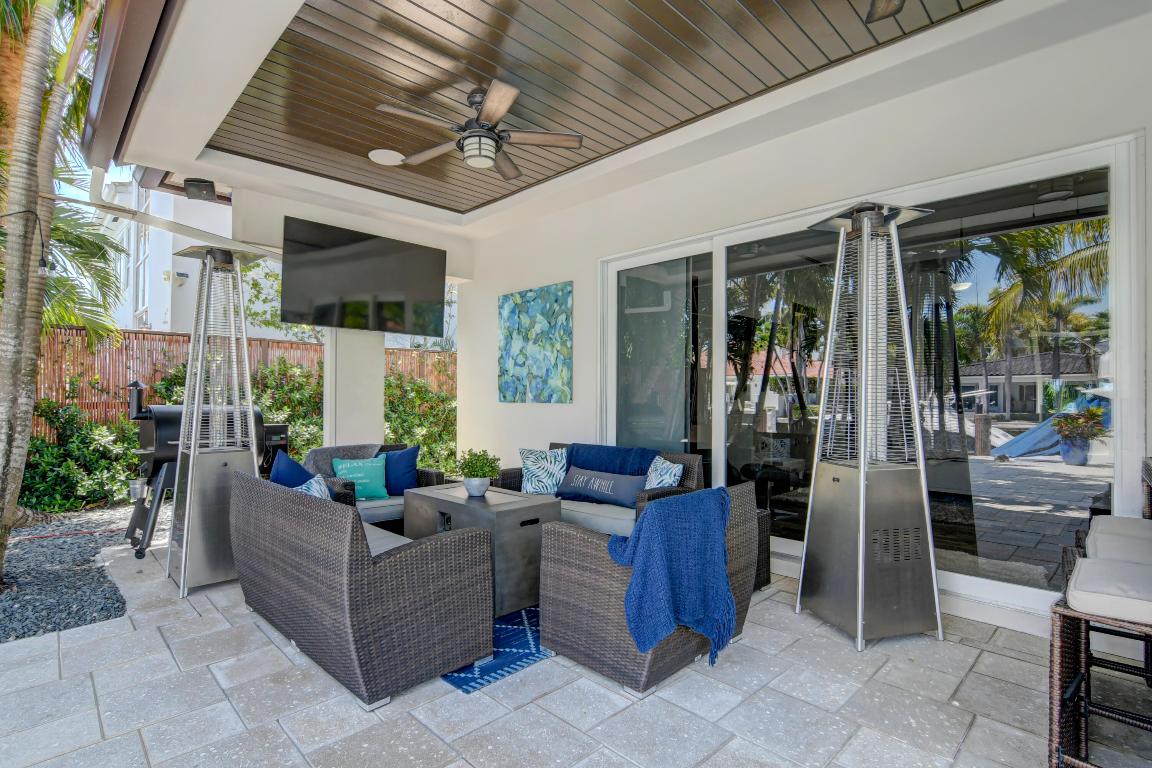 SEVEN ISLES - Residential