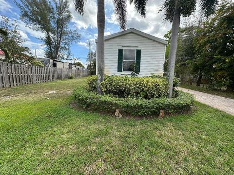 5920 Cartier Road West Palm Beach FL 33417