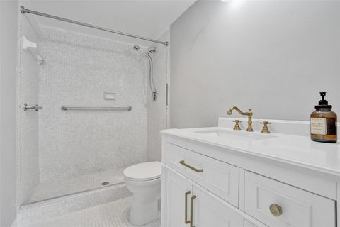 Tiny photo for 4539 Luxemburg Court #201, Lake Worth, FL 33467 (MLS # F10530386)