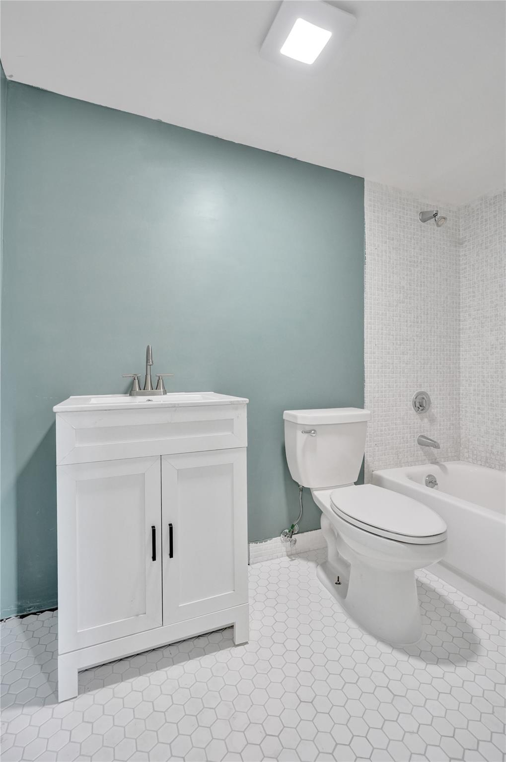 Fountains of Palm Beach - Residential