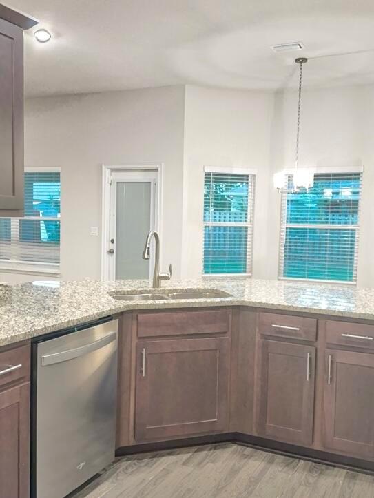 PORT ST LUCIE SECTION 47 - Residential Lease