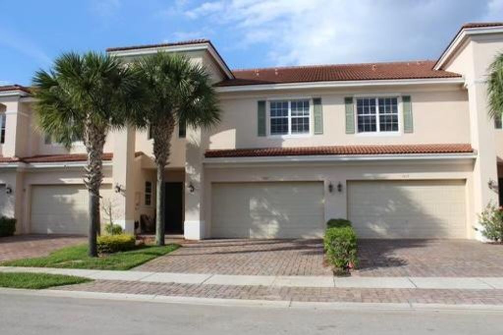 Photo of 2117 SW Cape Cod Drive, Port Saint Lucie, FL 34953 (MLS # R10733825)