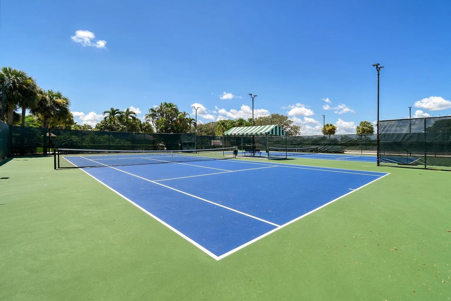 RIVER - Residential Lease