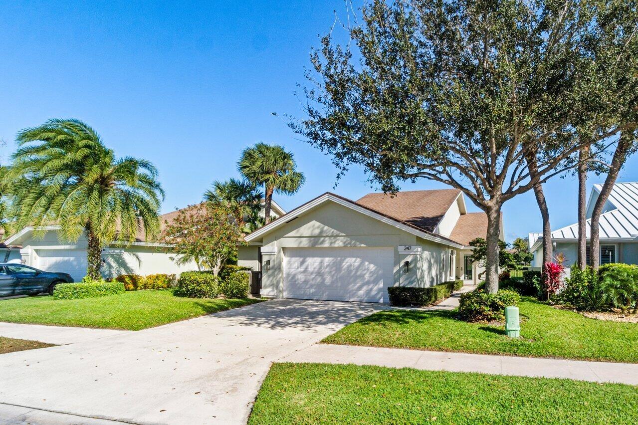 RIVER - Residential Lease