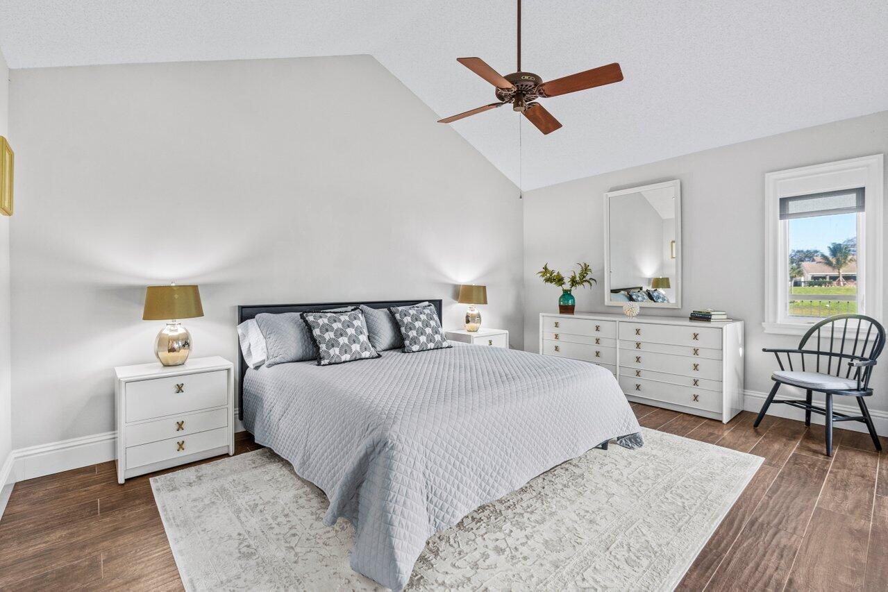 RIVER - Residential Lease