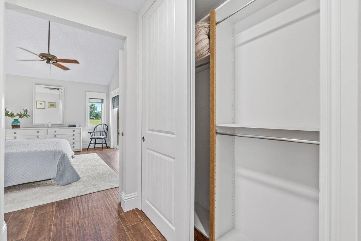 RIVER - Residential Lease