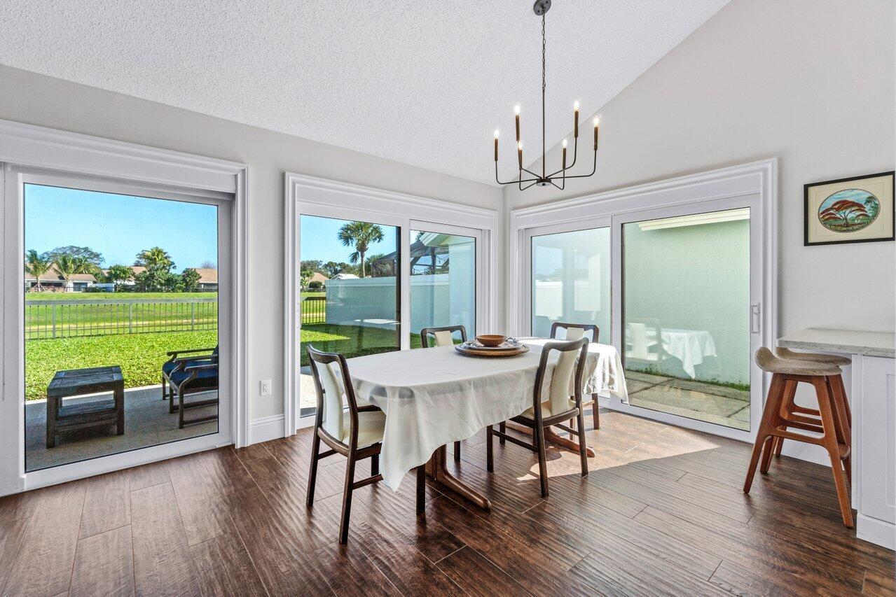 RIVER - Residential Lease