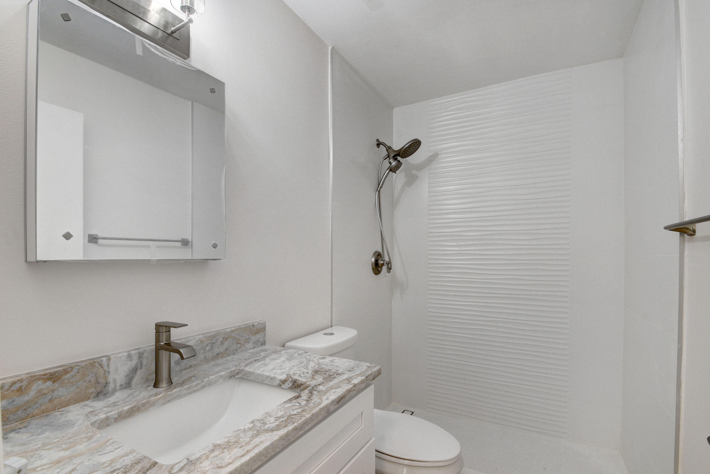 COVERED BRIDGE CONDO - Residential Lease