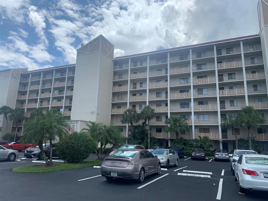 Photo of 14475 Strathmore Lane #404, Delray Beach, FL 33446 (MLS # R10801190)