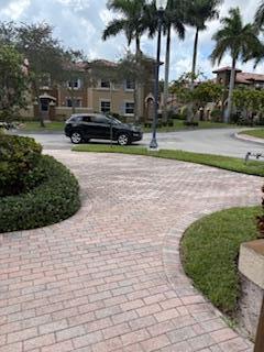 LINKS AT EMERALD DUNES CO - Residential