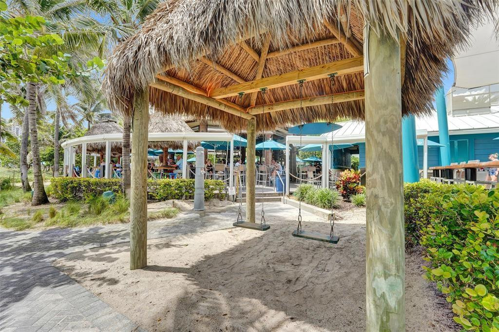 SEA MONARCH - Residential