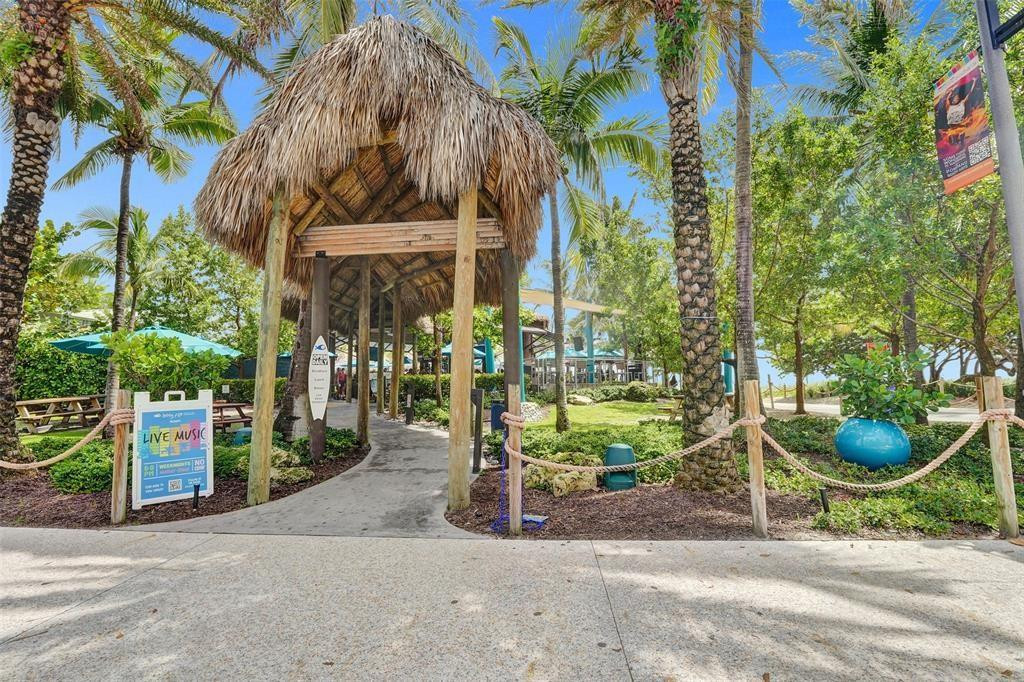 SEA MONARCH - Residential