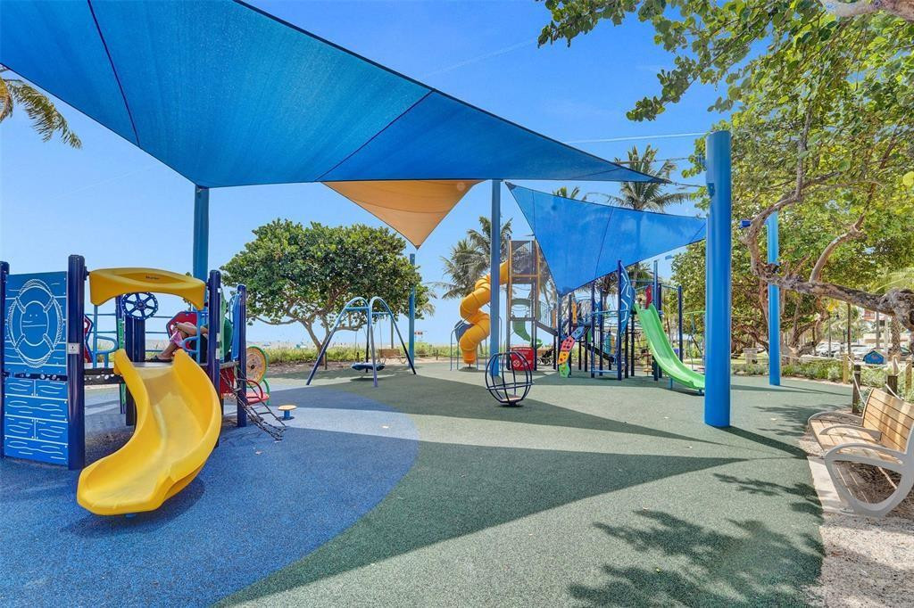 SEA MONARCH - Residential