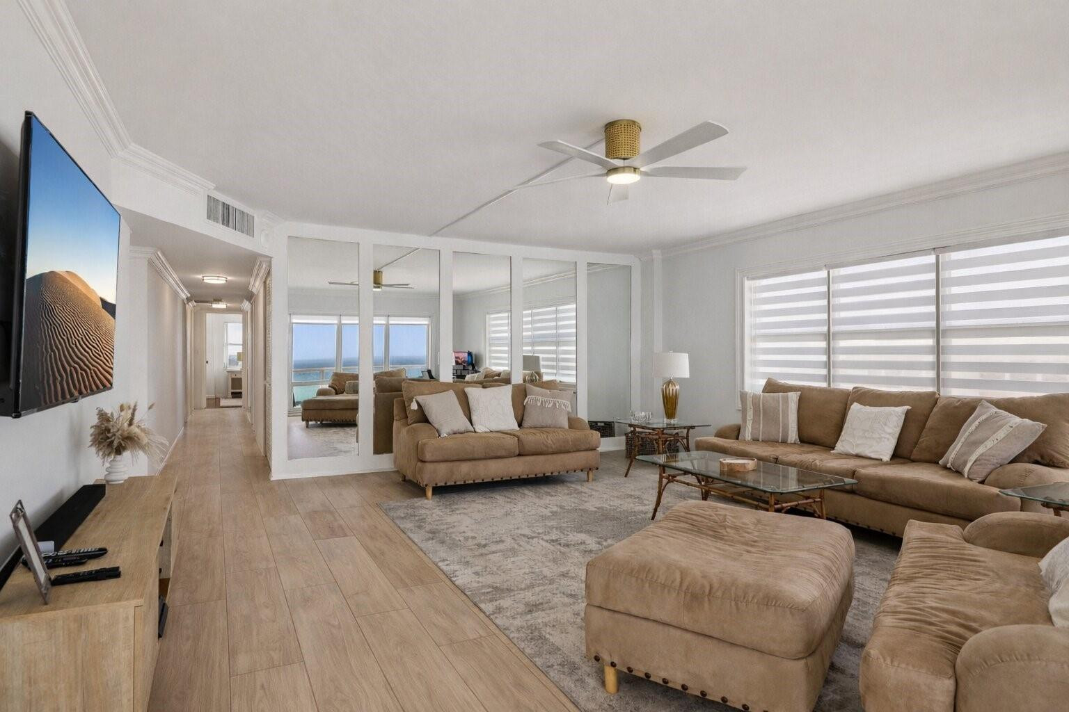 SEA MONARCH - Residential