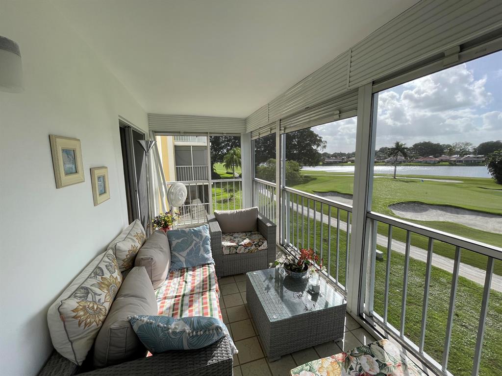 ATLANTIS SHERBROOKE VILLAS SOUTH CONDO - Residential