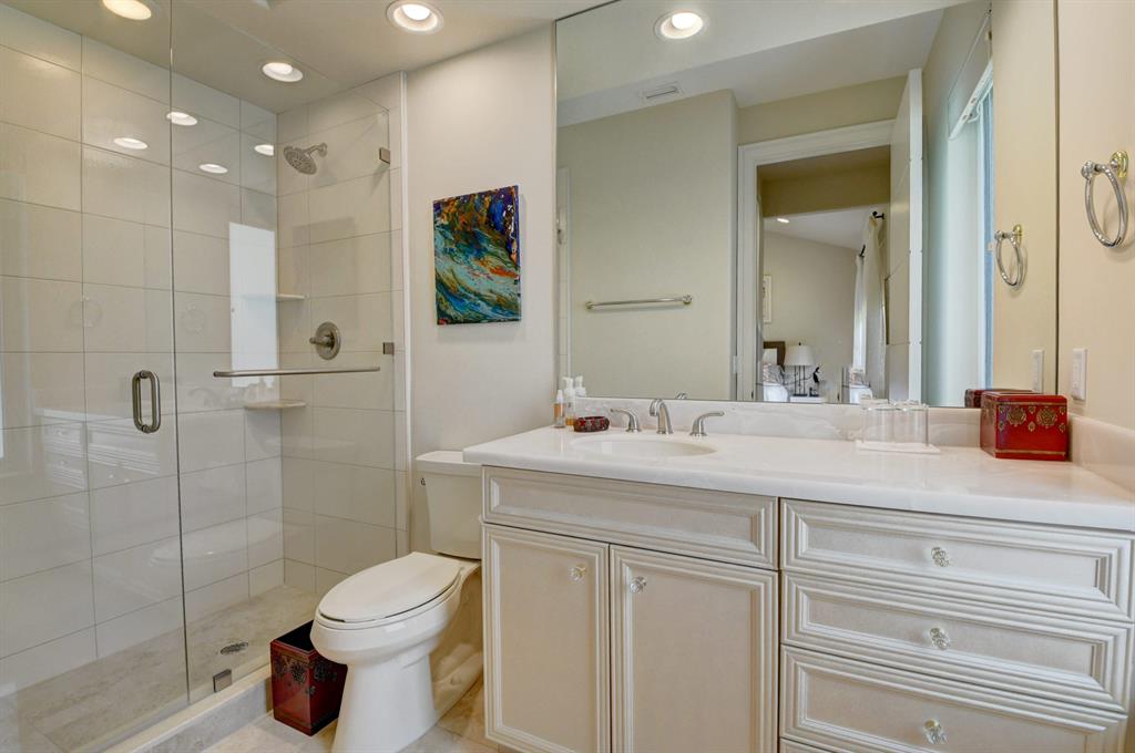 ST ANDREWS COUNTRY CLUB - Residential