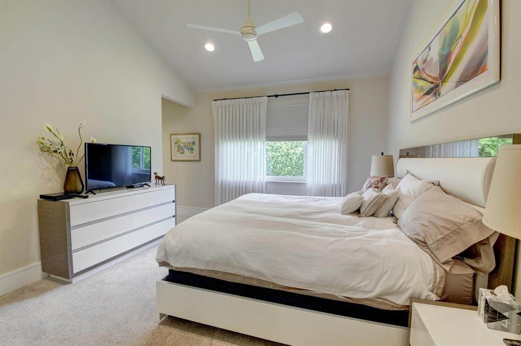 ST ANDREWS COUNTRY CLUB - Residential