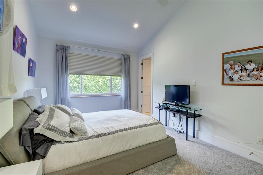 ST ANDREWS COUNTRY CLUB - Residential