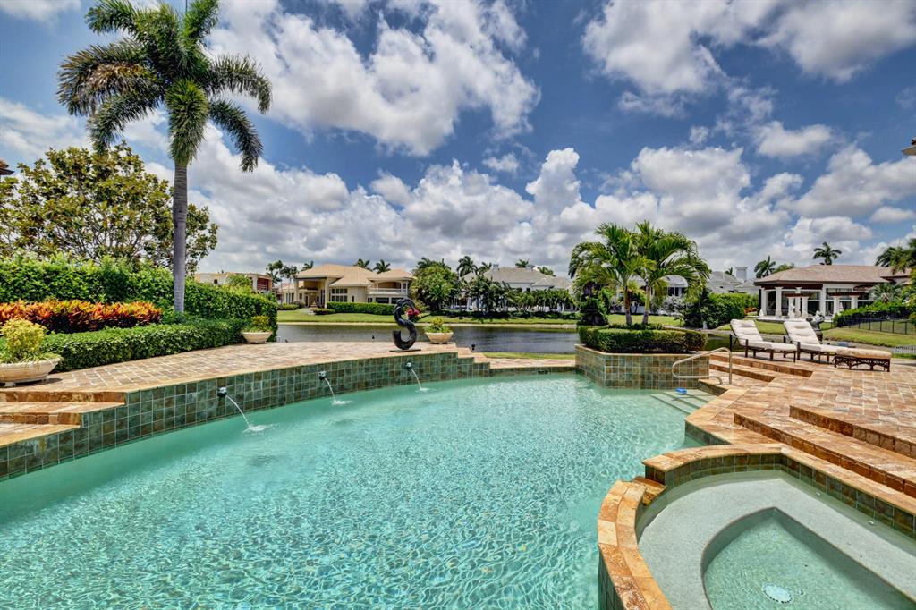 ST ANDREWS COUNTRY CLUB - Residential