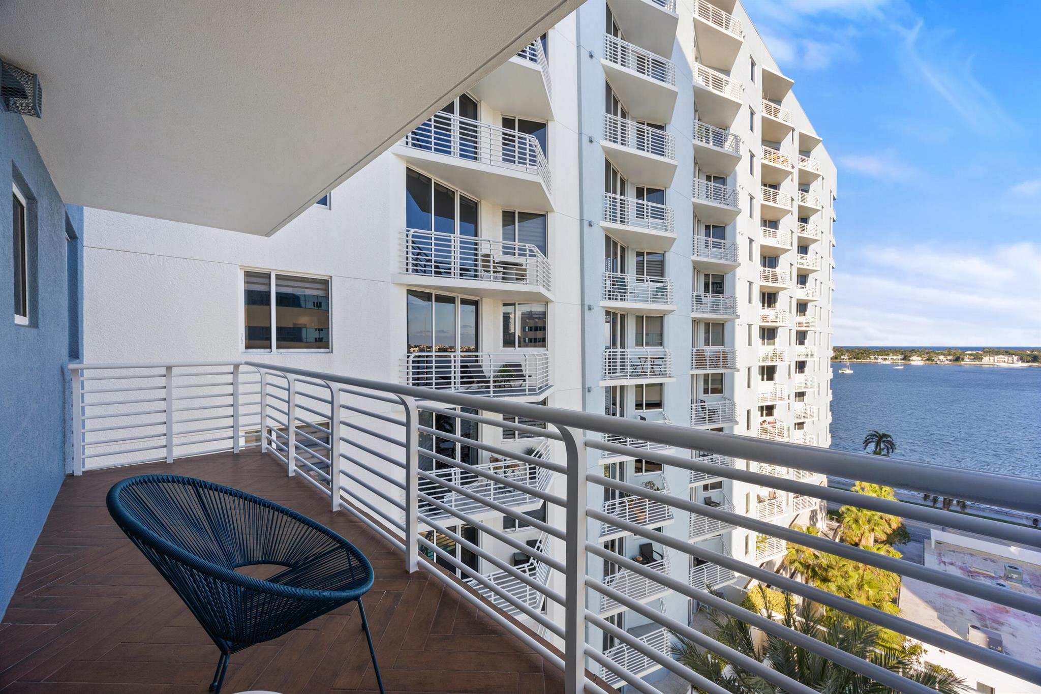 1551 N Flagler Drive 1012