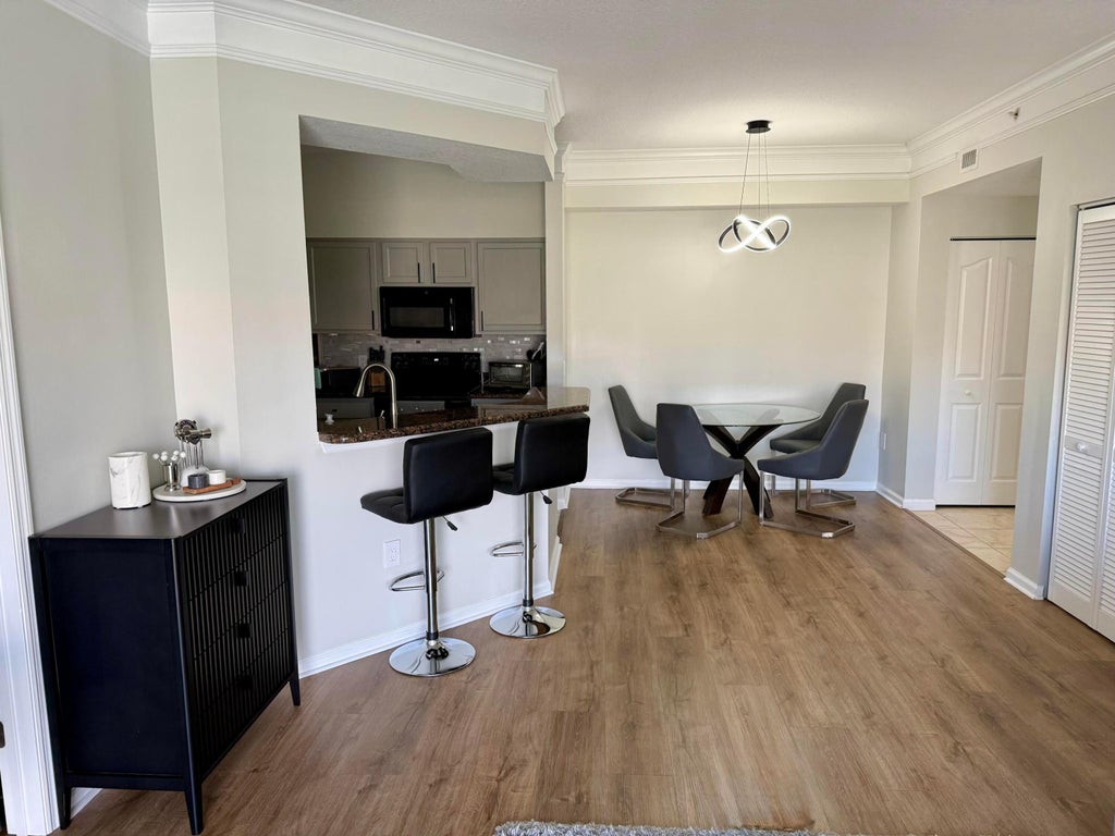 Photo of 10304 Myrtlewood Circle W #10304, Palm Beach Gardens, FL 33418 (MLS # B26074859)