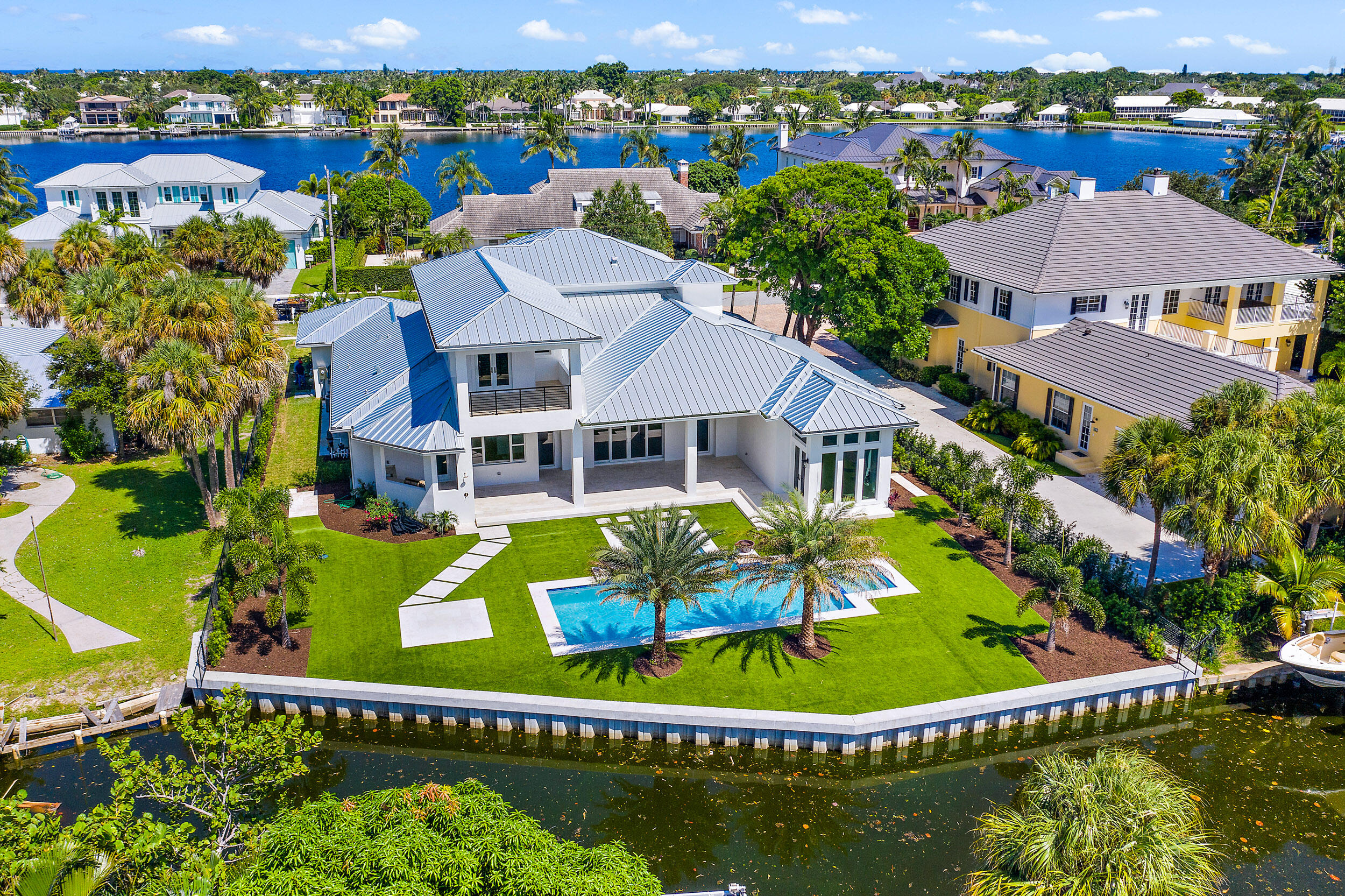 HIDDEN KEY - Residential