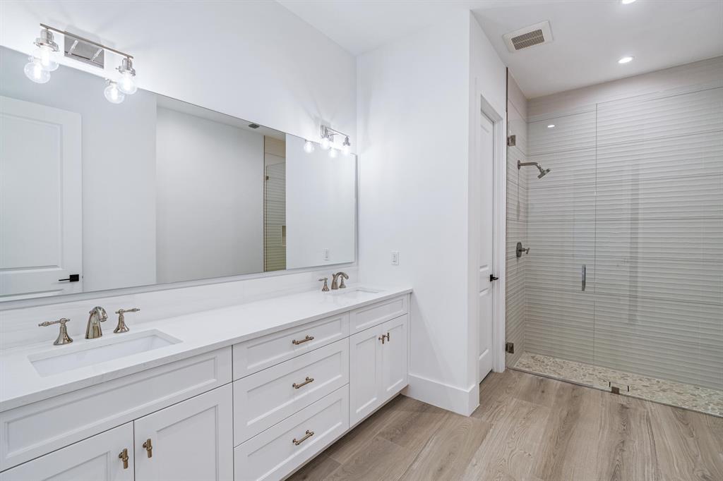 HIDDEN KEY - Residential