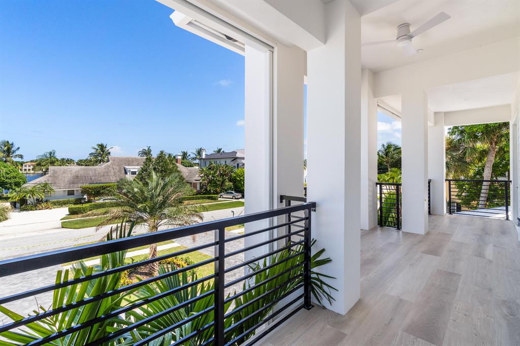 HIDDEN KEY - Residential