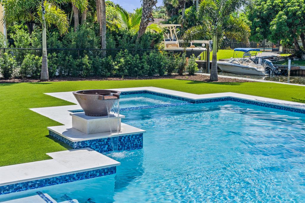 HIDDEN KEY - Residential