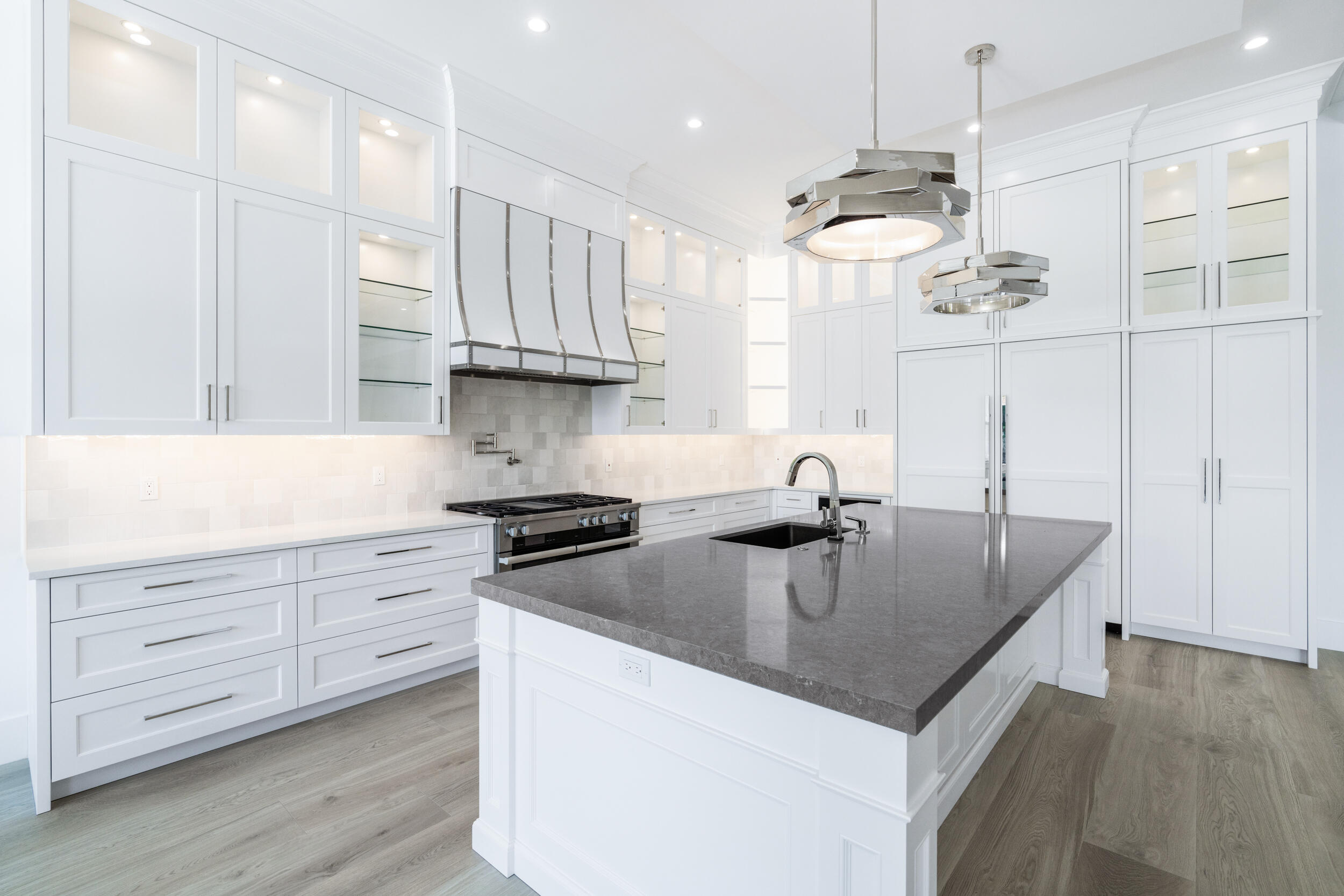 HIDDEN KEY - Residential