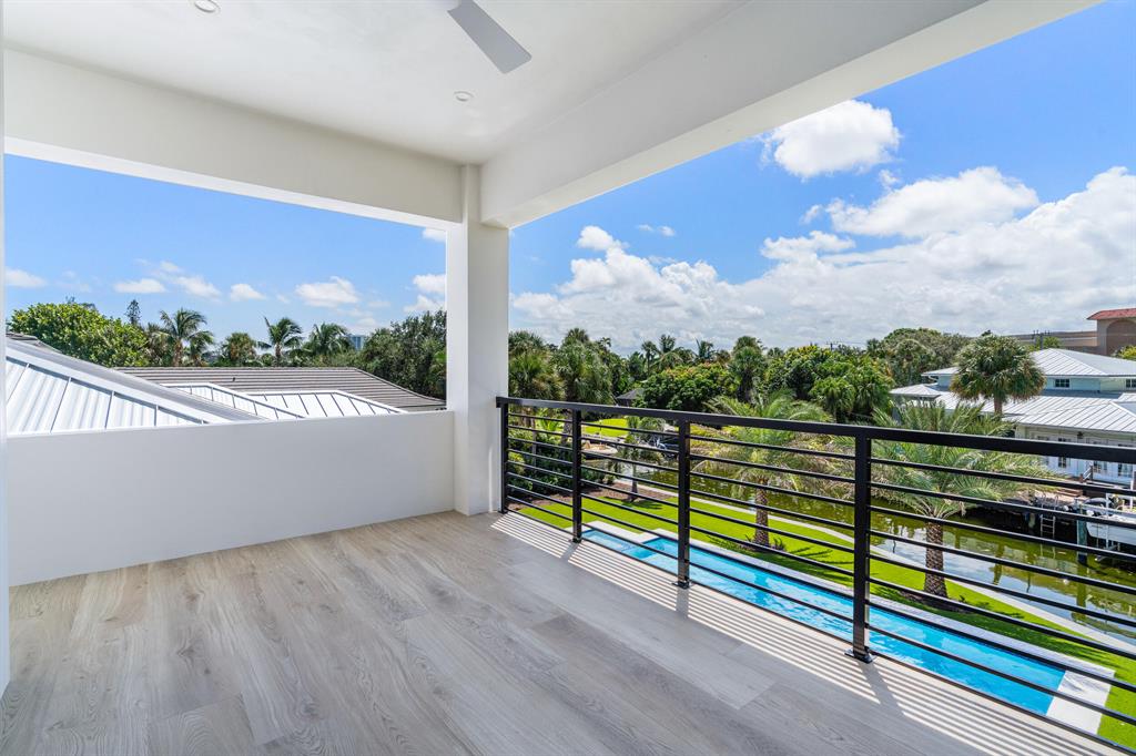 HIDDEN KEY - Residential