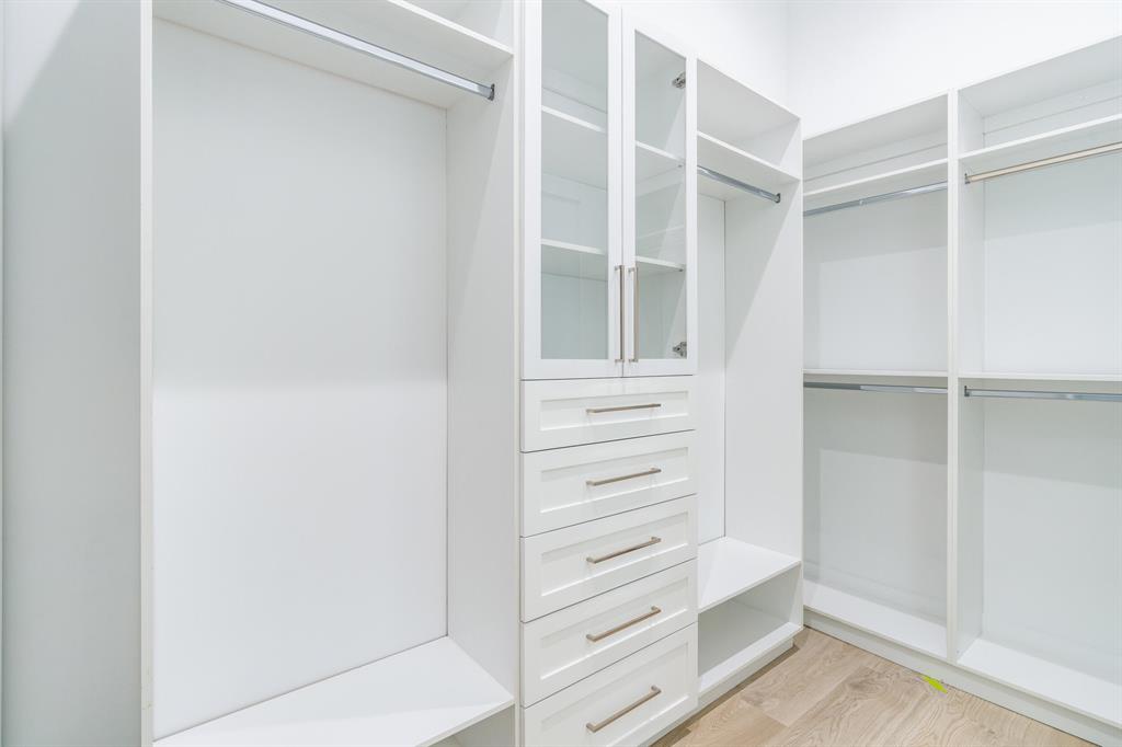 HIDDEN KEY - Residential