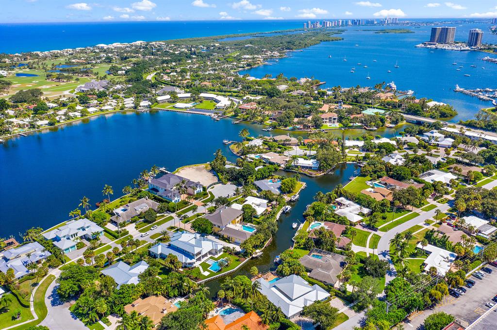 HIDDEN KEY - Residential