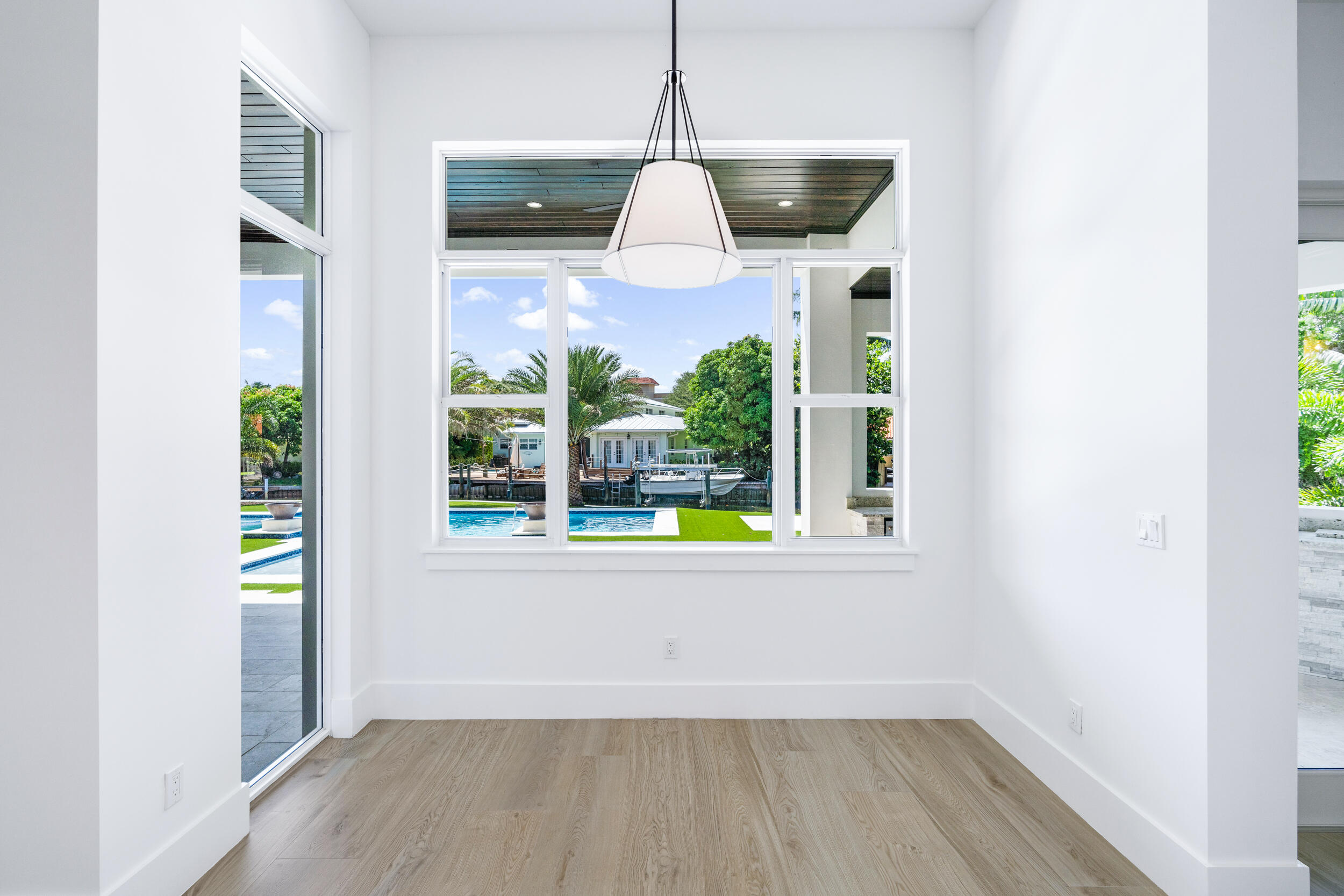 HIDDEN KEY - Residential