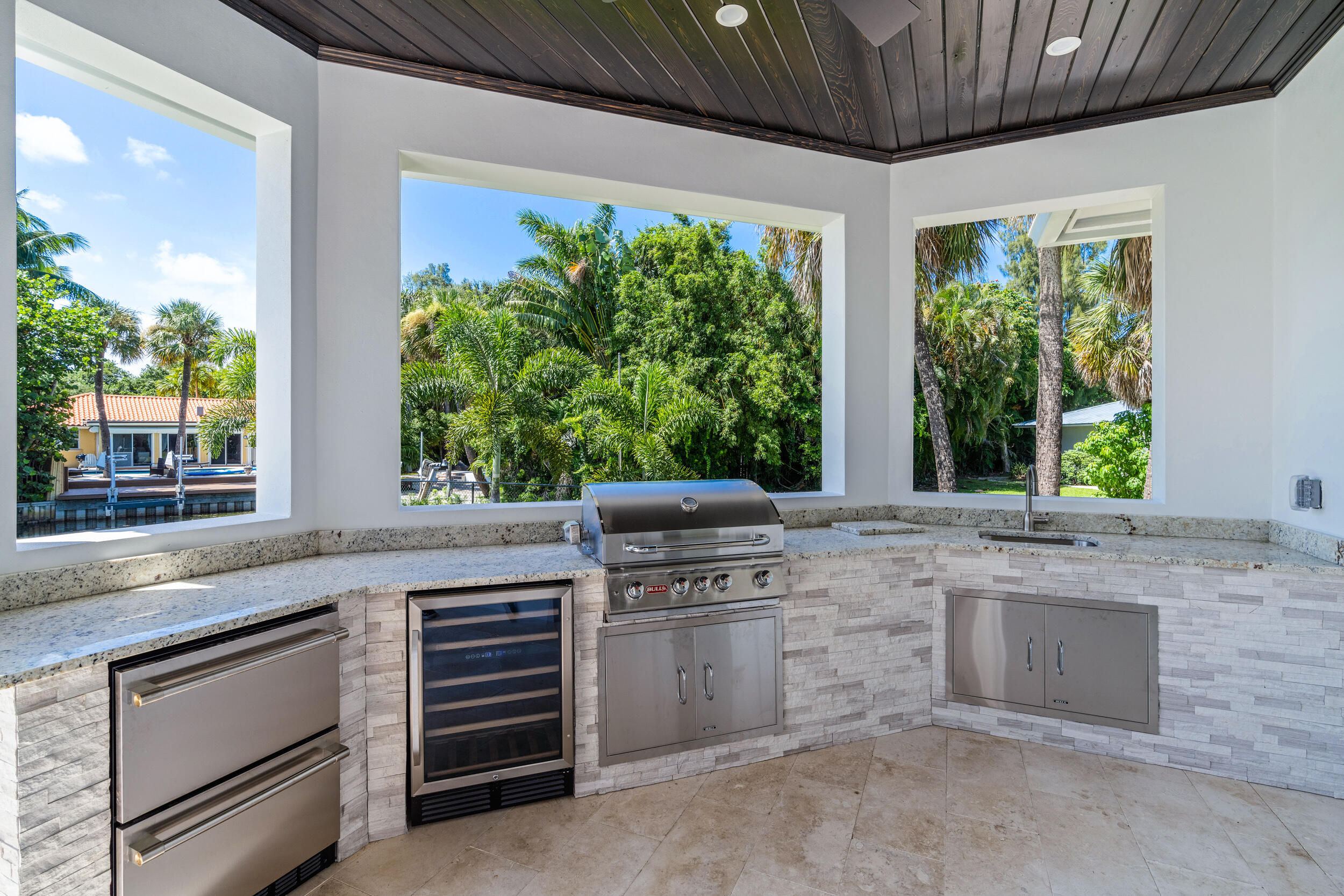 HIDDEN KEY - Residential