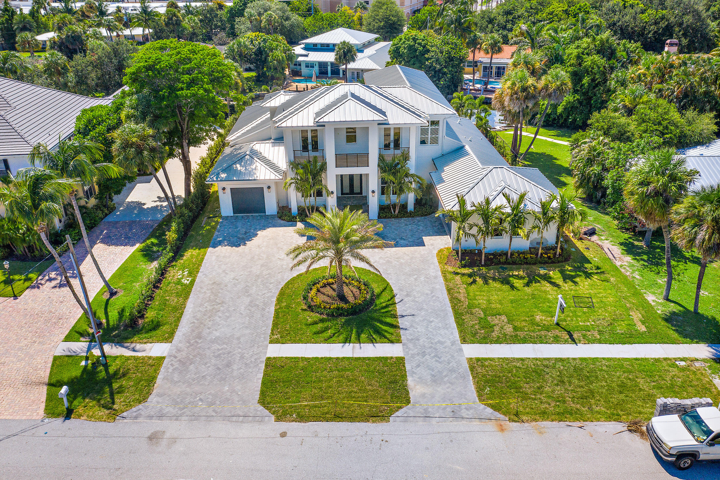 HIDDEN KEY - Residential