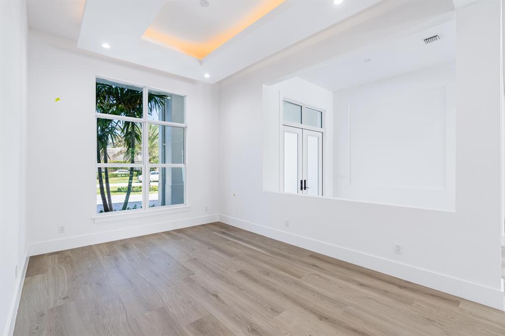 HIDDEN KEY - Residential