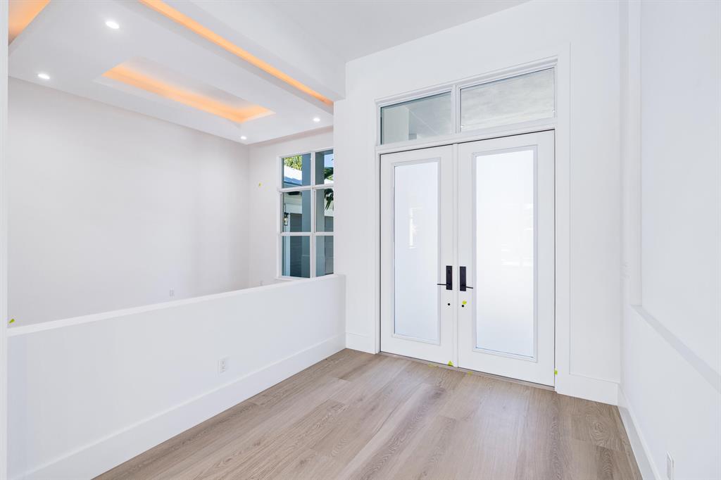 HIDDEN KEY - Residential