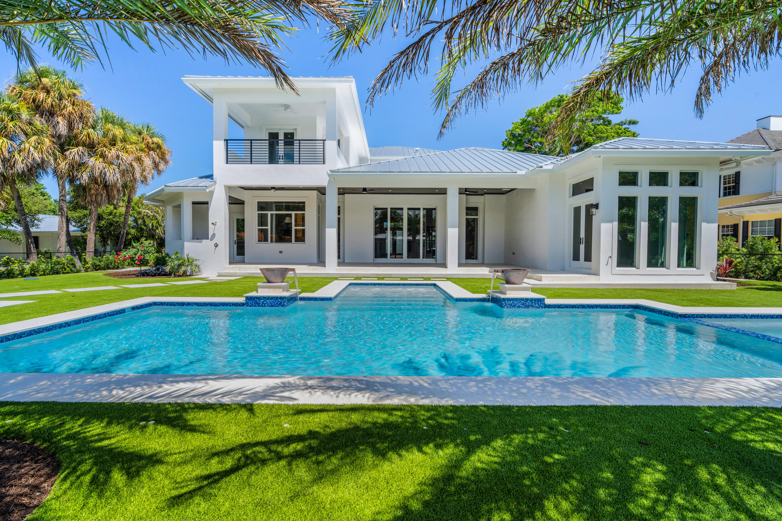 HIDDEN KEY - Residential