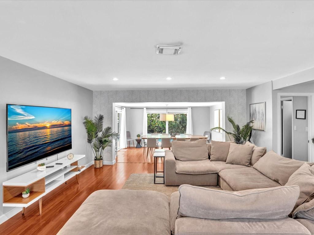 Photo of 1786 NE 21st Street, Fort Lauderdale, FL 33305 (MLS # R11138241)