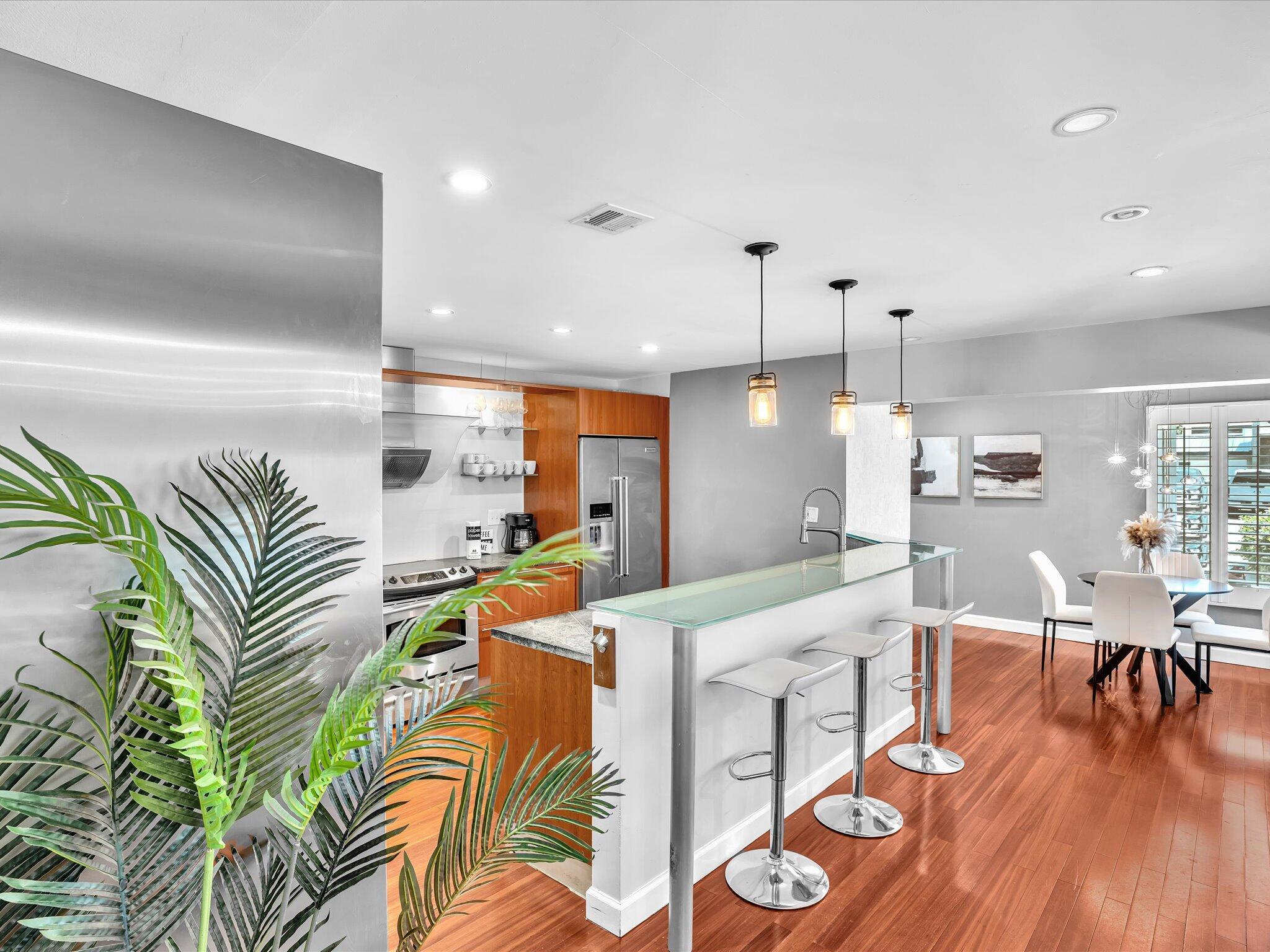 NORTH RIDGE - Residential Lease