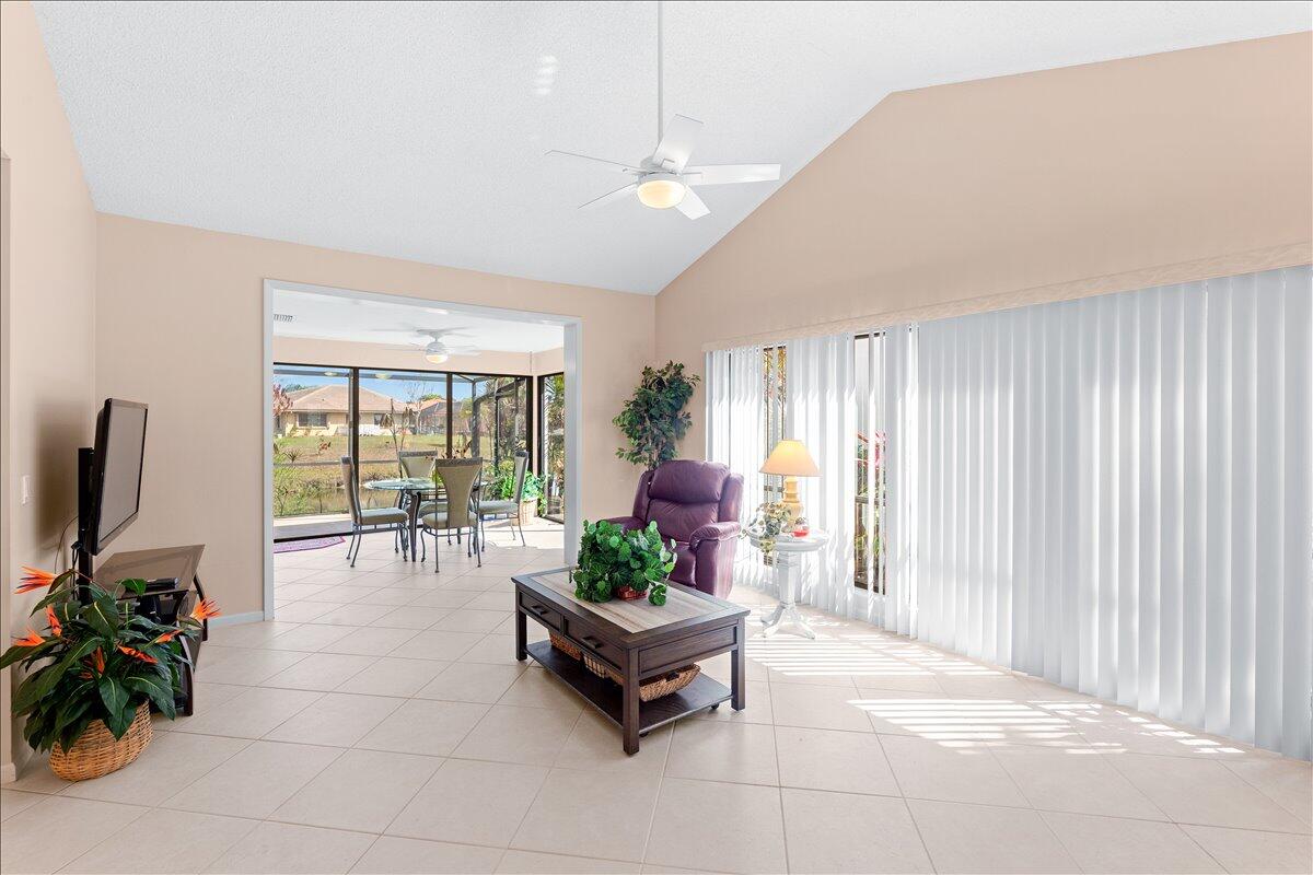 3884 SW Osprey Creek Way SW