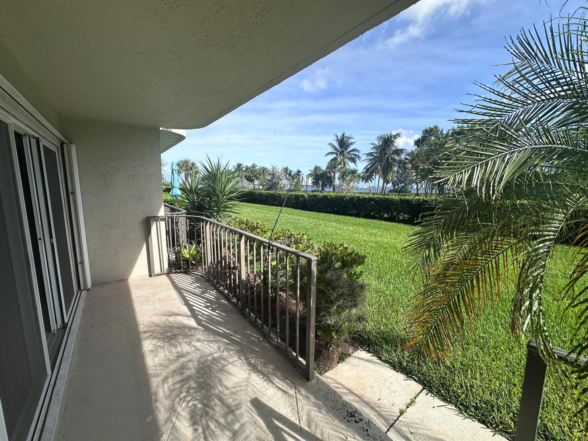 Lake Harbour Towers East - Residential Lease