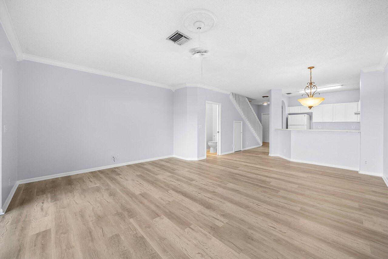 SMITHBROOKE - Residential