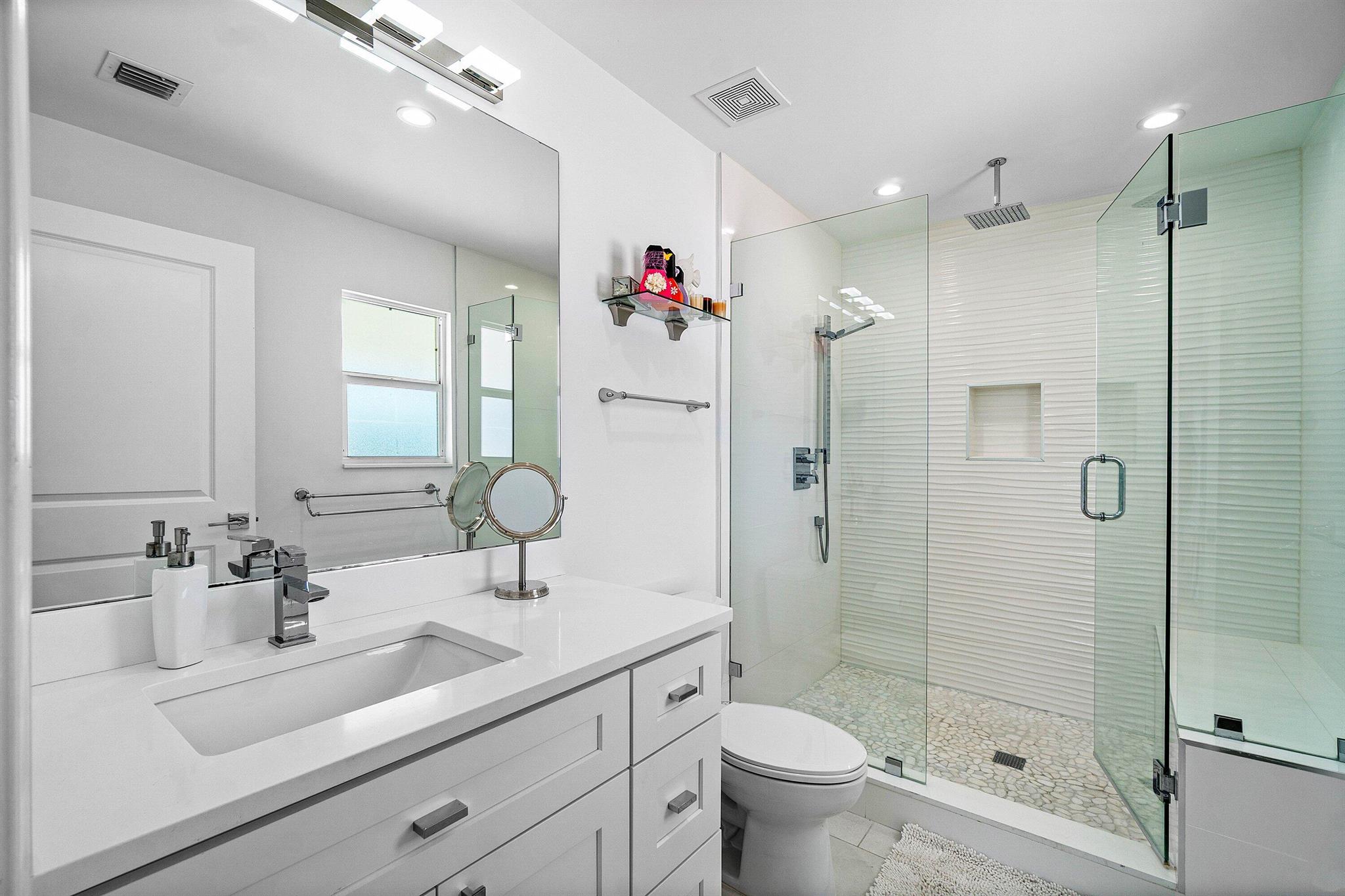 LAKE CLARKE SHORES - Residential