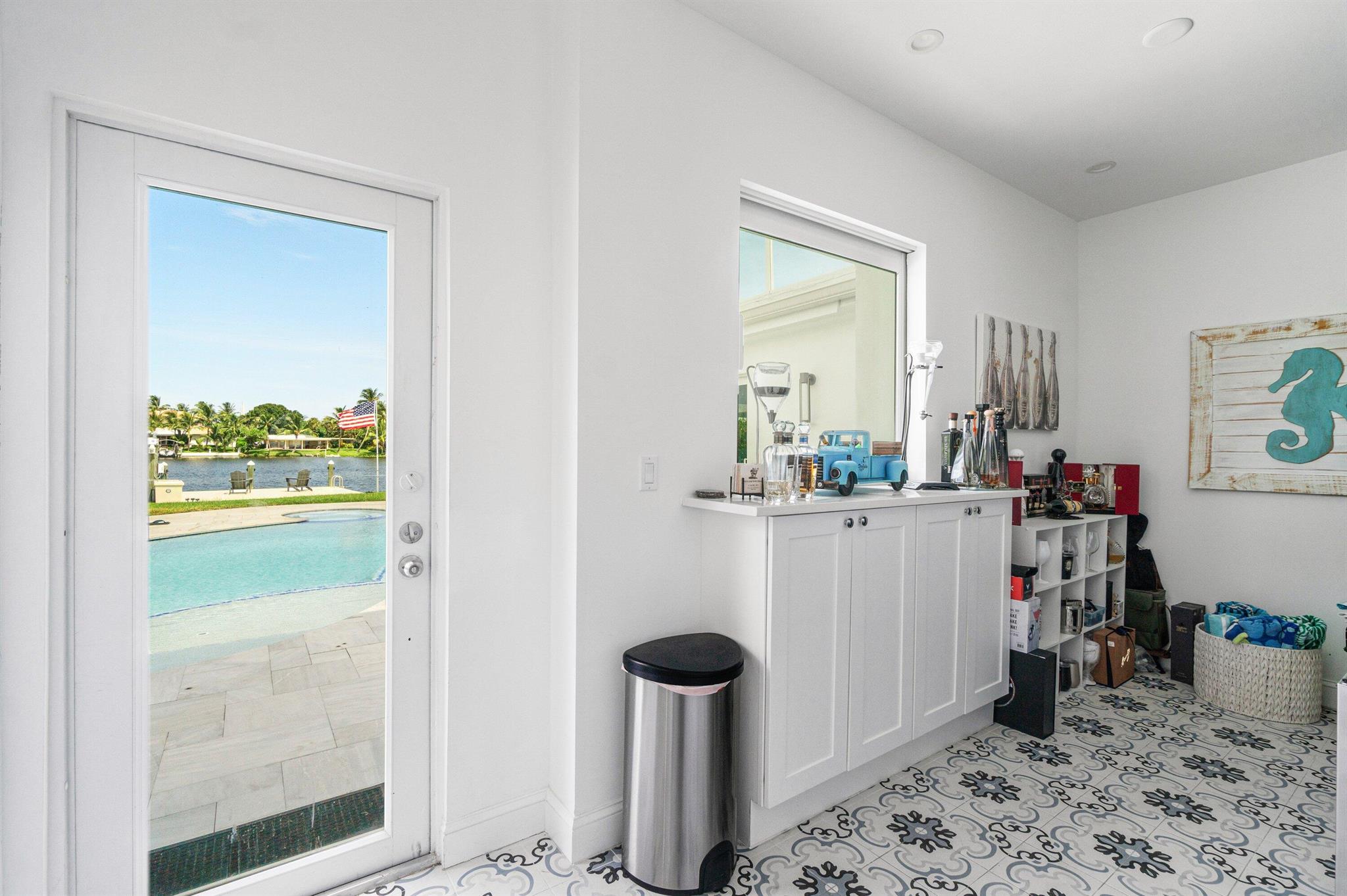 LAKE CLARKE SHORES - Residential